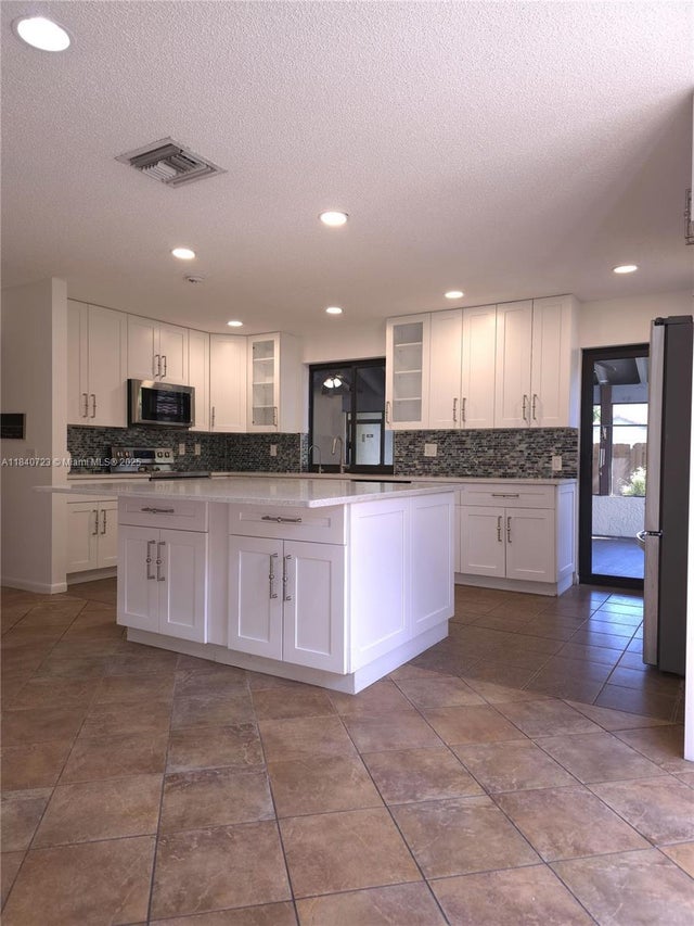 2 of 76 - 2159 Baton Rouge, Weston, FL
