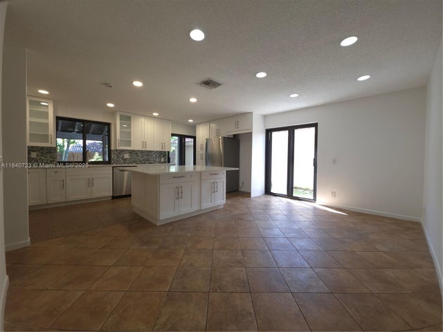 3 of 76 - 2159 Baton Rouge, Weston, FL