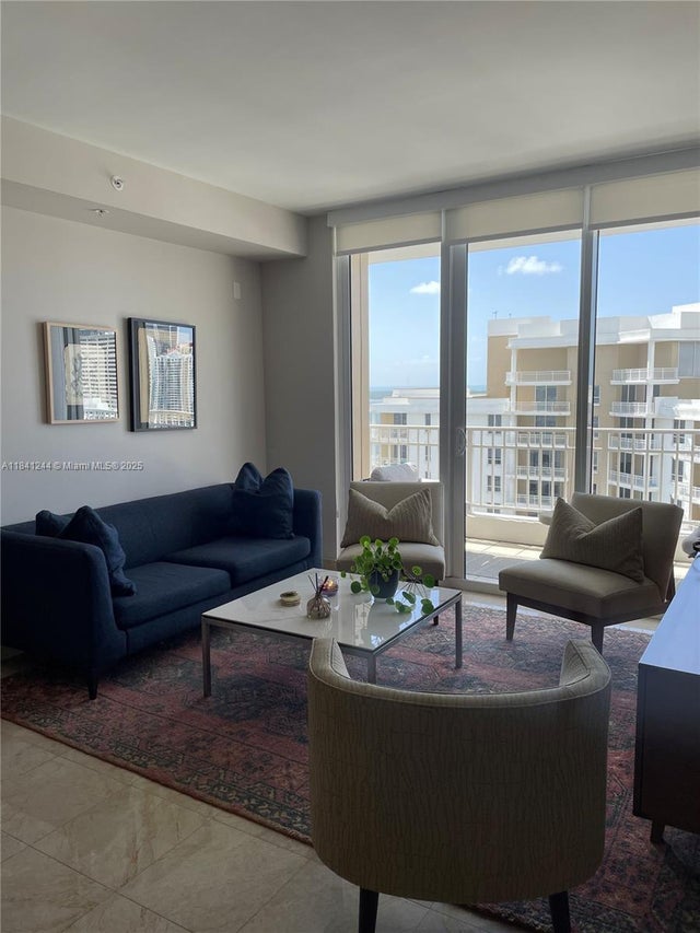 4 of 14 - 801 Brickell Key Blvd 2705, Miami, FL