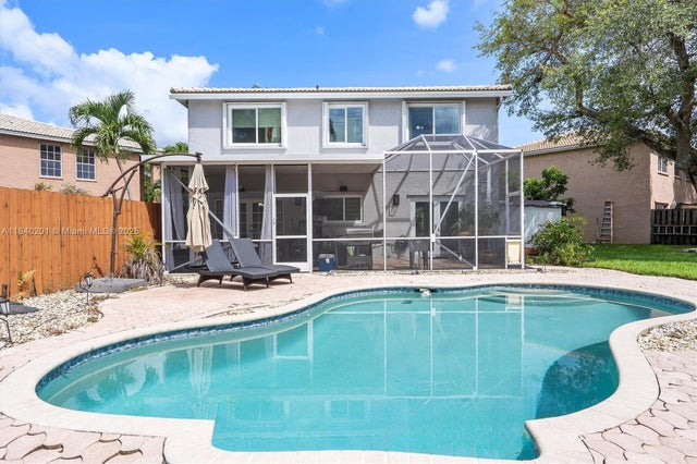 1 of 39 - 5998 Sw 112th Dr, Cooper City, FL