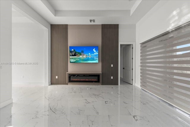 2 of 62 - 1425 Sw 11th Ct, Cape Coral, FL