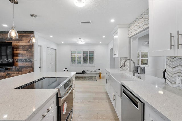 5 of 23 - 4980 Sw 8th Ct, Margate, FL