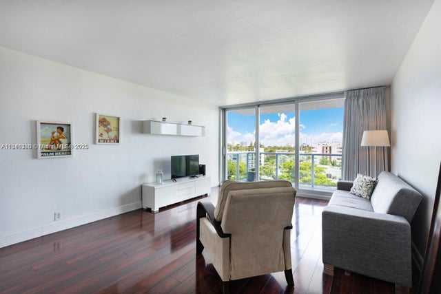 3 of 15 - 1000 West Ave 609, Miami Beach, FL