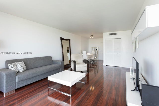 5 of 15 - 1000 West Ave 609, Miami Beach, FL