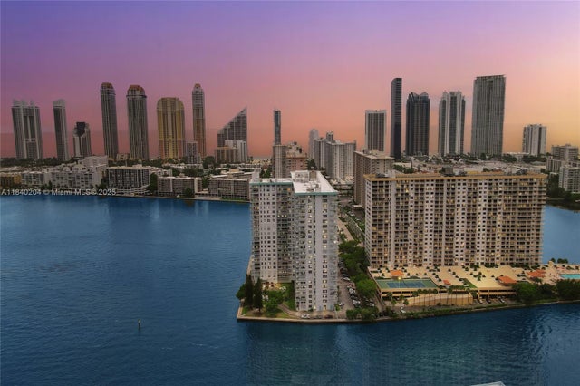 3 of 58 - 301 174th St 2201, Sunny Isles Beach, FL