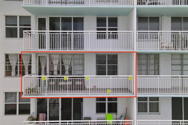 4 of 58 - 301 174th St 2201, Sunny Isles Beach, FL