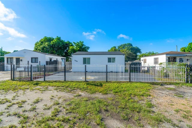 2 of 19 - 1050 Superior St, Opa Locka, FL