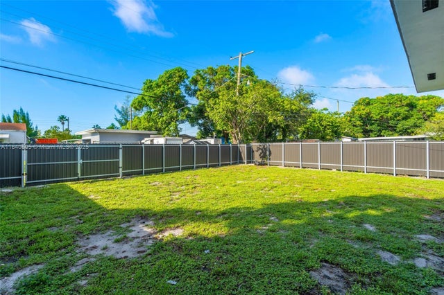 3 of 19 - 1050 Superior St, Opa Locka, FL
