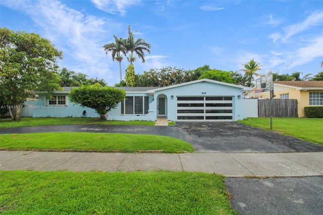 2 of 29 - 19820 Sw 83rd Ave, Cutler Bay, FL
