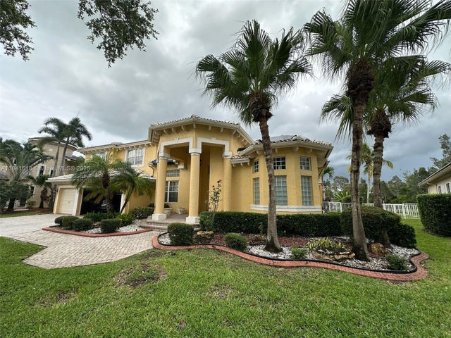 1 of 73 - 16707 Nw 20th St, Pembroke Pines, FL