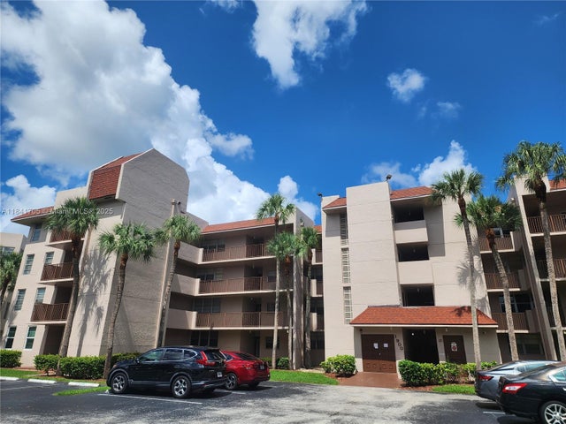1 of 22 - 1900 Sabal Palm Dr 305, Davie, FL