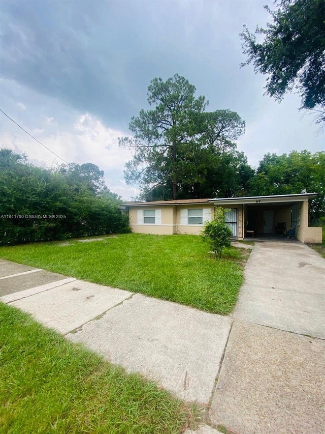 1 of 14 - 69 W 45 Street, Jacksonville, FL