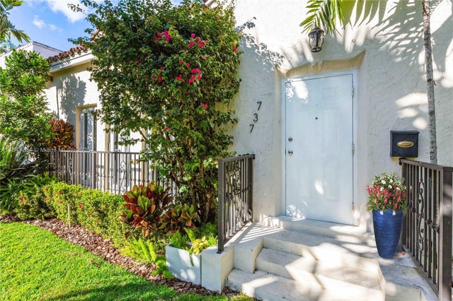 5 of 46 - 737 Alhambra Cir, Coral Gables, FL