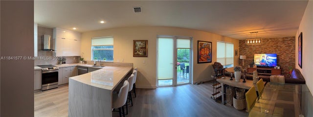 4 of 34 - 17012 Sw 91st Ter, Miami, FL