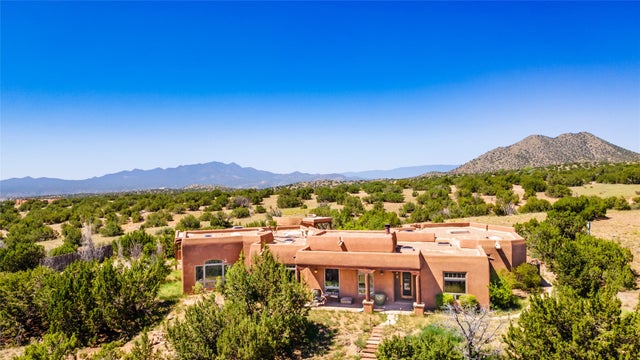 12 Black Canyon, Santa Fe