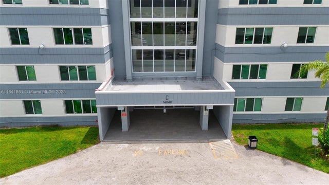 4 of 47 - 14840 Naranja Lakes Blvd C1j, Homestead, FL