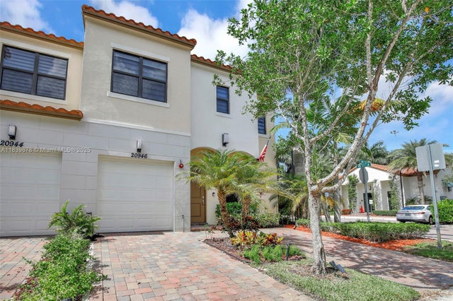 2 of 43 - 20946 Nw 1st St, Pembroke Pines, FL