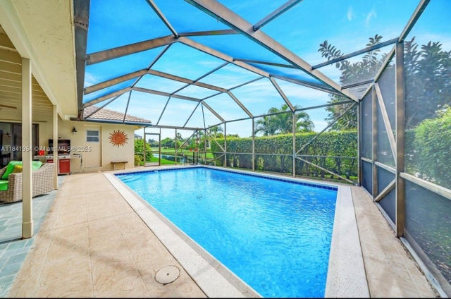 4 of 23 - 10126 Crosswind Rd, Boca Raton, FL