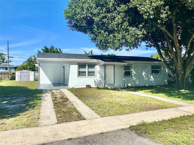 1 of 15 - 1130 Sw 47th Ave, Plantation, FL