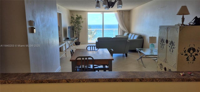 2 of 11 - 1051 Hillsboro Mile 507e, Hillsboro Beach, FL
