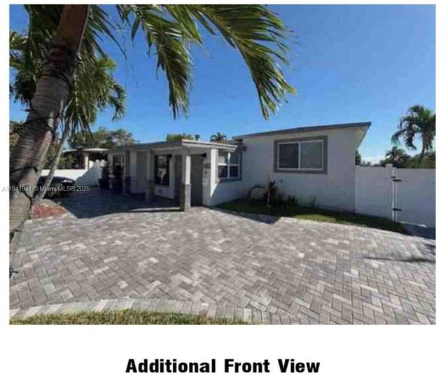 2 of 38 - 100 Nw 8th Ave, Hallandale Beach, FL
