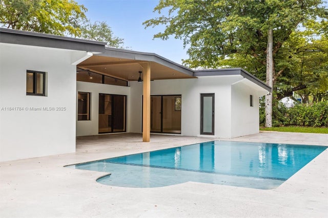 3 of 38 - 2180 Ne 190th Ter, Miami, FL