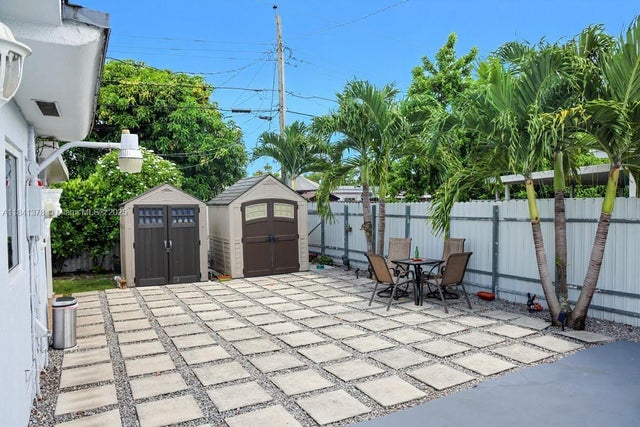 5 of 24 - 5535 W 13th Ave, Hialeah, FL