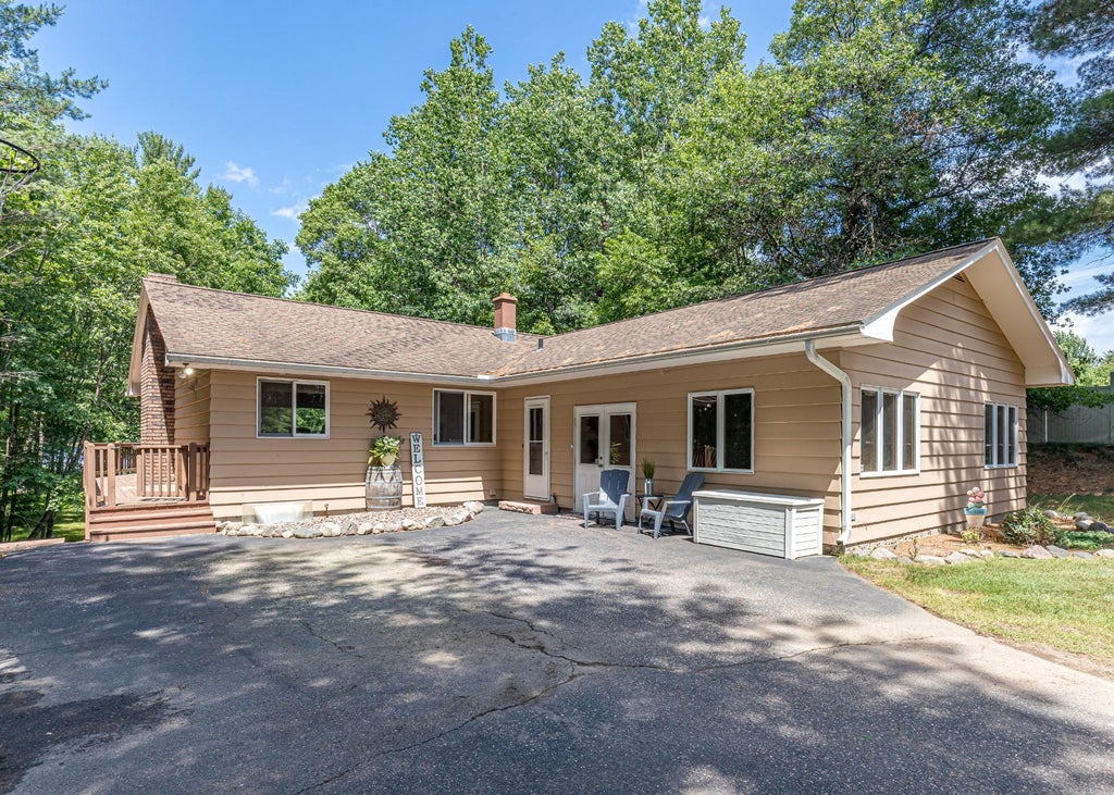 269 Brandy Point Dr, Arbor Vitae