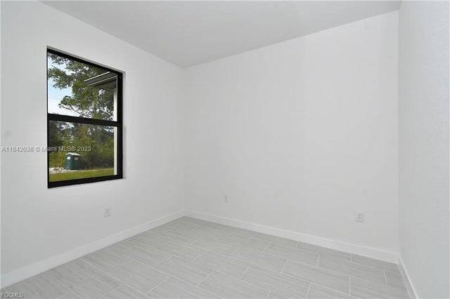 4 of 26 - 3308 74th St W, Lehigh Acres, FL