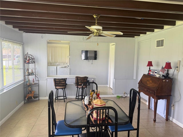 3 of 35 - 2201 Croton Ct, Lehigh Acres, FL