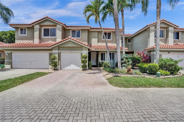 1 of 70 - 5668 Nw 127th Ter, Coral Springs, FL