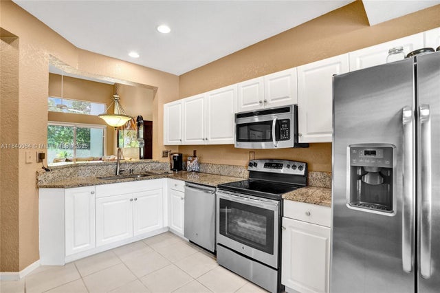 5 of 70 - 5668 Nw 127th Ter, Coral Springs, FL