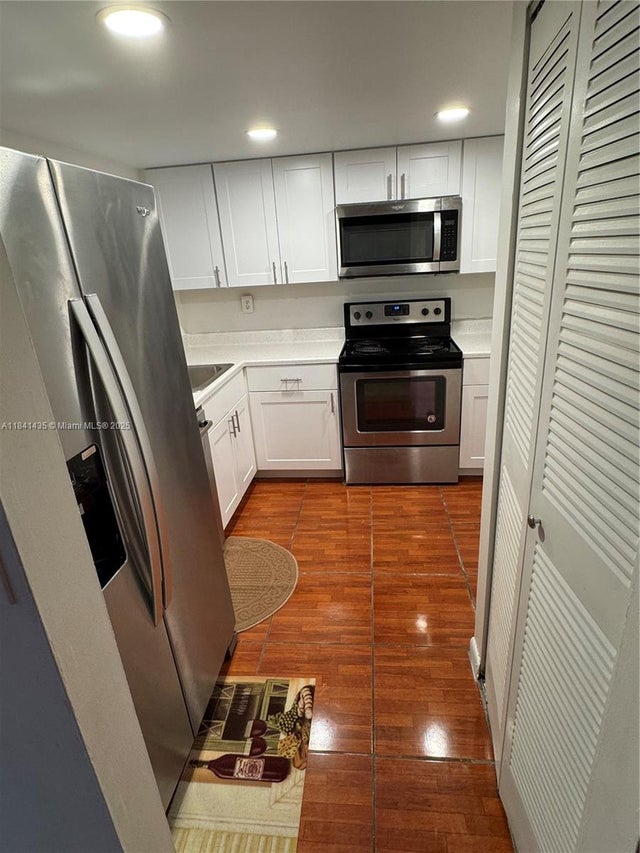 3 of 8 - 11780 Sw 18th St 321-2, Miami, FL