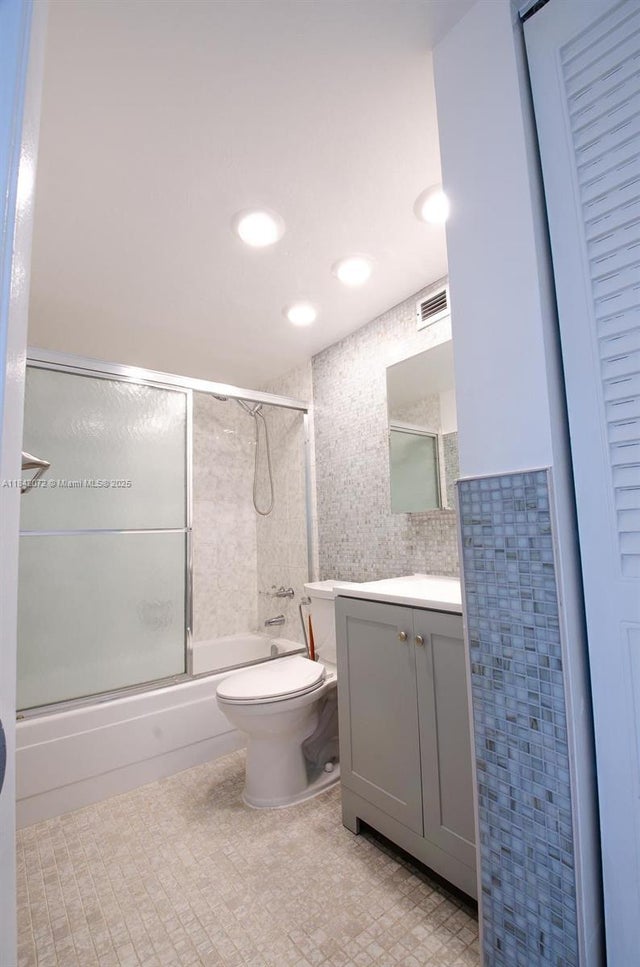 5 of 24 - 2150 Sans Souci Blvd B305, North Miami, FL