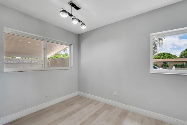 5 of 19 - 9710 Sw 161 St, Miami, FL