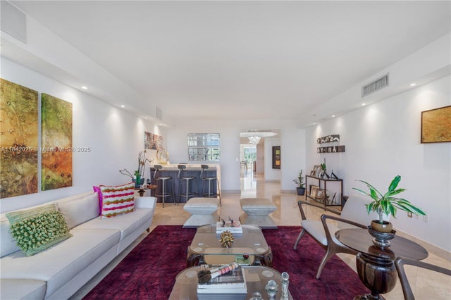 1 of 61 - 765 Crandon Blvd Ph-12, Key Biscayne, FL