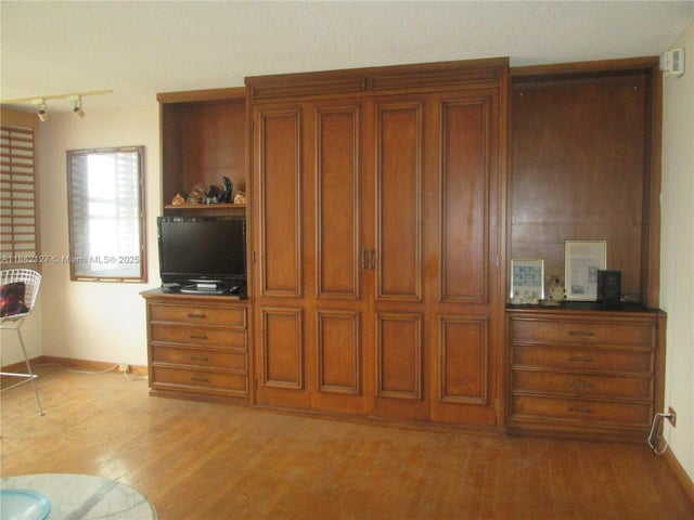 2 of 20 - 251 174th St 710, Sunny Isles Beach, FL