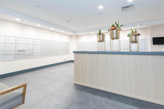 5 of 36 - 90 Sw 3rd St 2113, Miami, FL