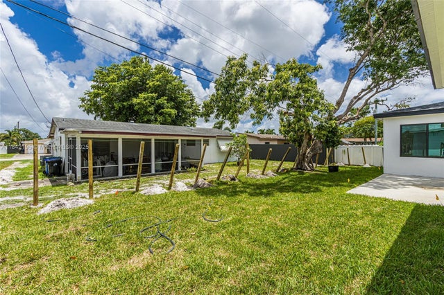 5 of 40 - 3441 Sw 19th St, Fort Lauderdale, FL