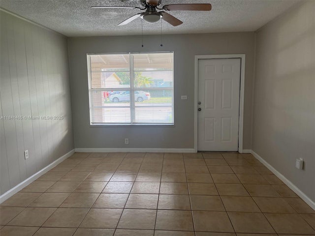 2 of 38 - 7420 N Farragut St, Hollywood, FL