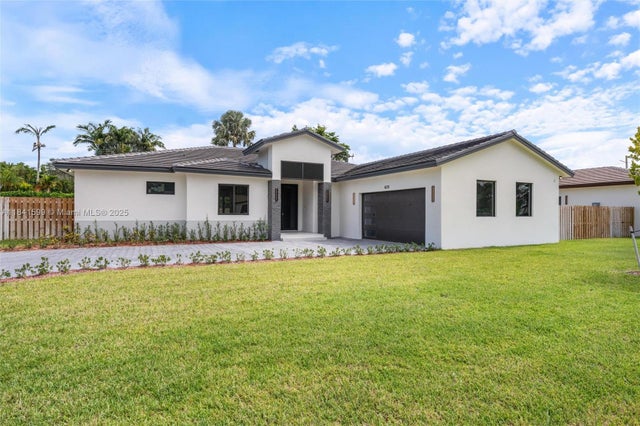 5 of 52 - 8231 Sw 193rd Terrace, Miami, FL