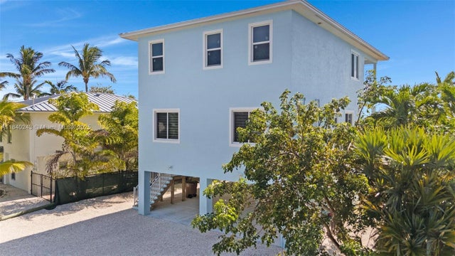 5 of 80 - 142 Peg Leg Ln, Lower Keys, FL