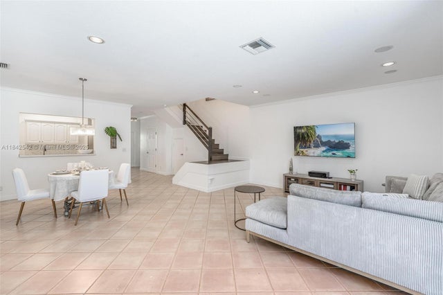 5 of 31 - 519 Sw 7th Ave 8, Fort Lauderdale, FL