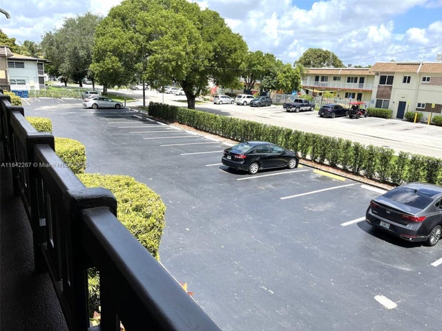 5 of 26 - 5900 Nw 17th Pl 209, Sunrise, FL