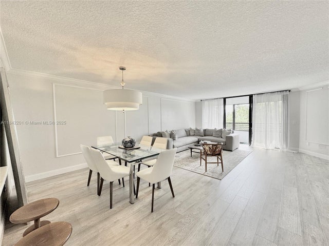 2 of 29 - 1400 Sheridan St 23j, Hollywood, FL