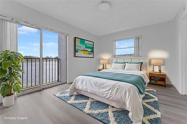 8560 N Sherman Cir 208, Miramar