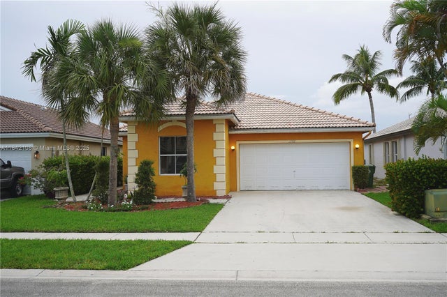 1 of 22 - 2268 Nw 208th Way, Pembroke Pines, FL