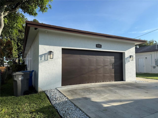 2 of 17 - 5140 Sw 24th St, West Park, FL