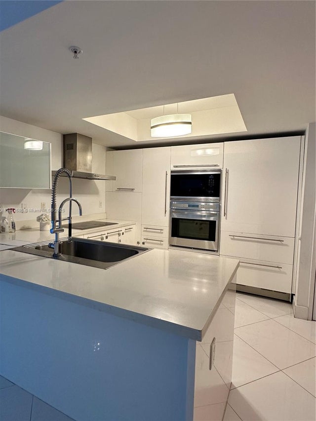 5 of 25 - 200 Sunny Isles Blvd 2-501, Sunny Isles Beach, FL