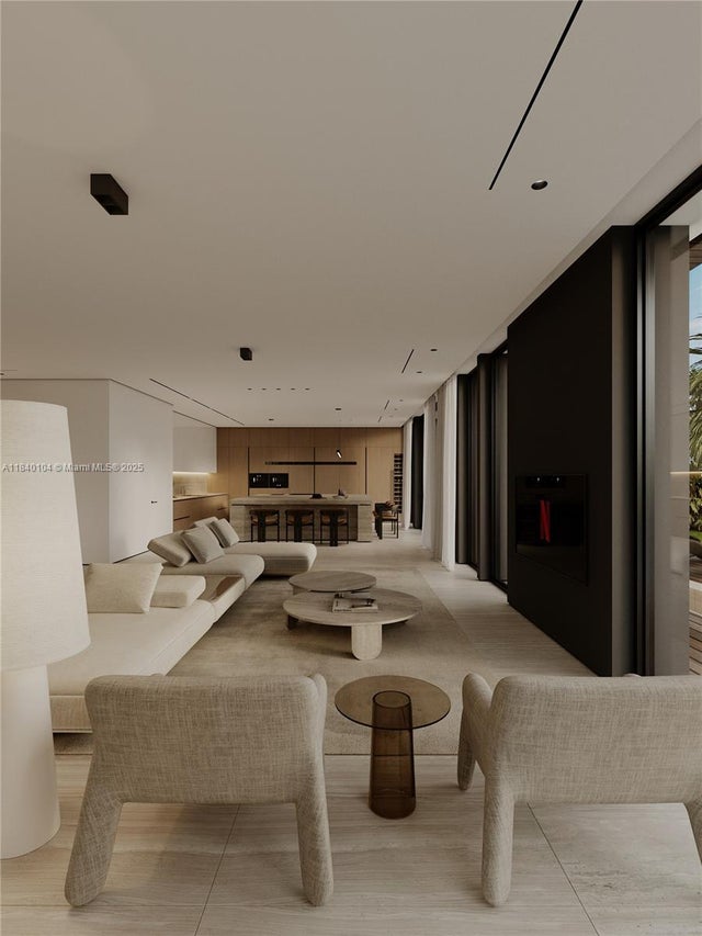 5 of 10 - 3860 Little Ave, Miami, FL